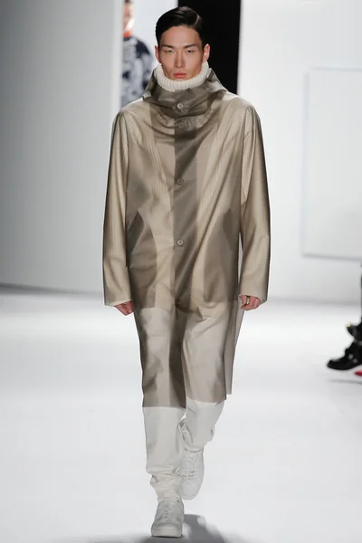 Look 5